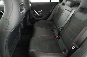 Mercedes-Benz CLA - 2025