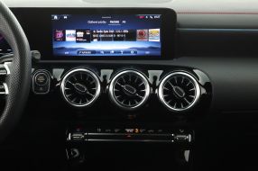 Mercedes-Benz CLA - 2025