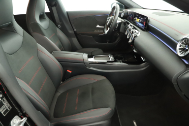 Mercedes-Benz CLA - 2025