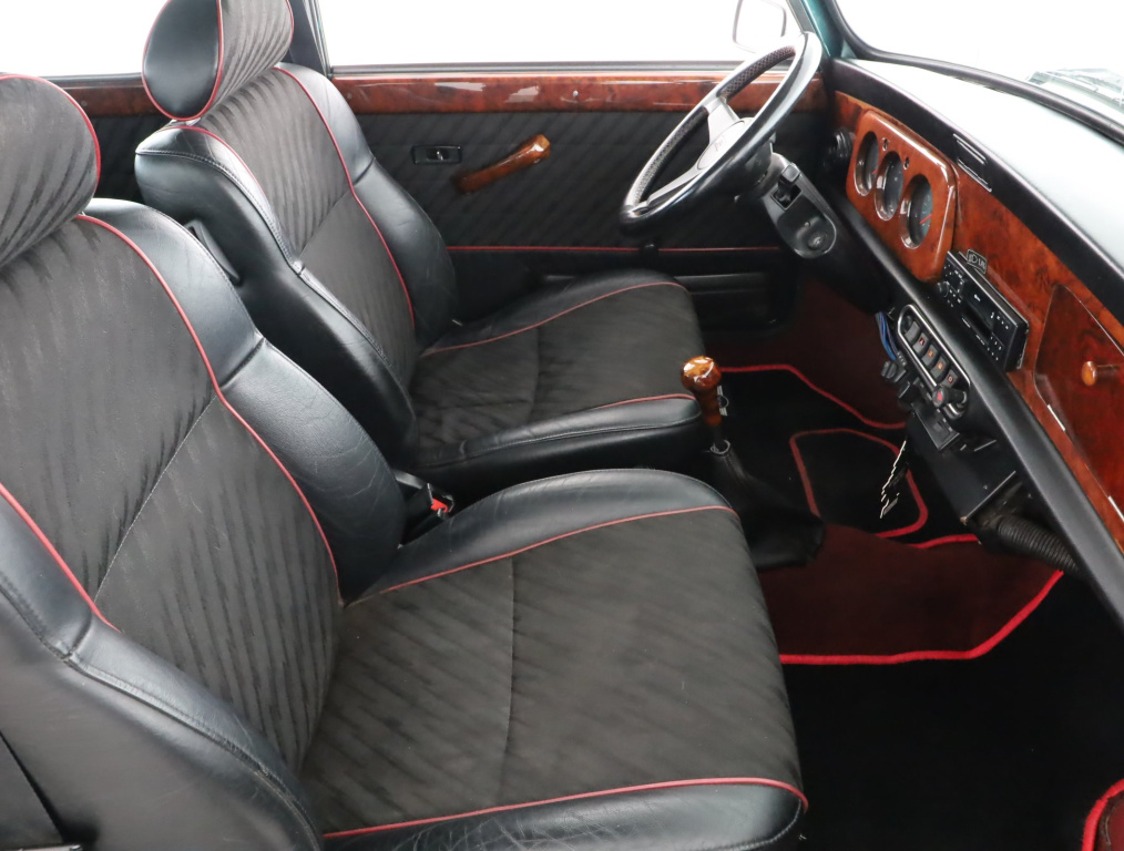 MINI 3-door