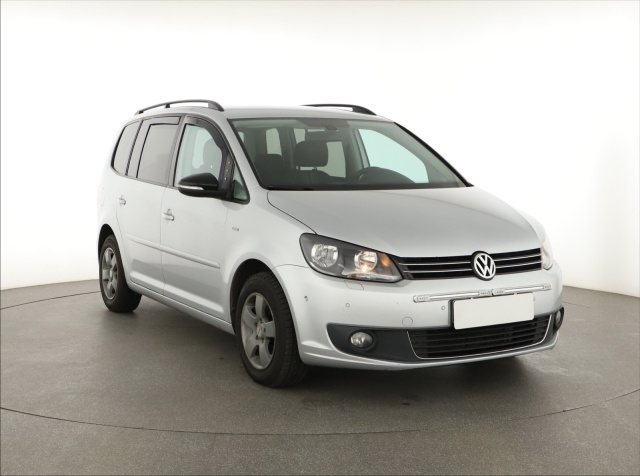 Volkswagen Touran 2012