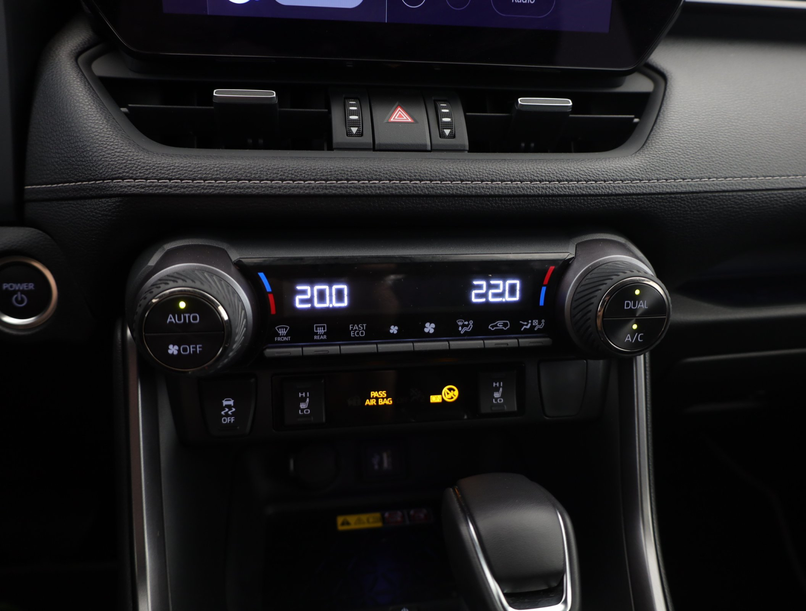 Toyota RAV 4 - 2025