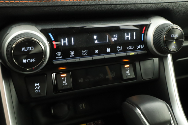 Toyota RAV 4 - 2025