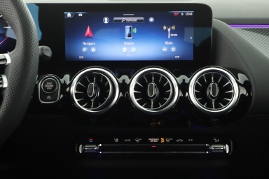 Mercedes-Benz GLA - 2025