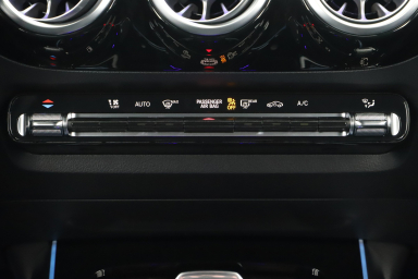 Mercedes-Benz GLA - 2025
