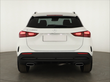 Mercedes-Benz GLA - 2025