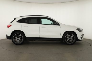 Mercedes-Benz GLA - 2025