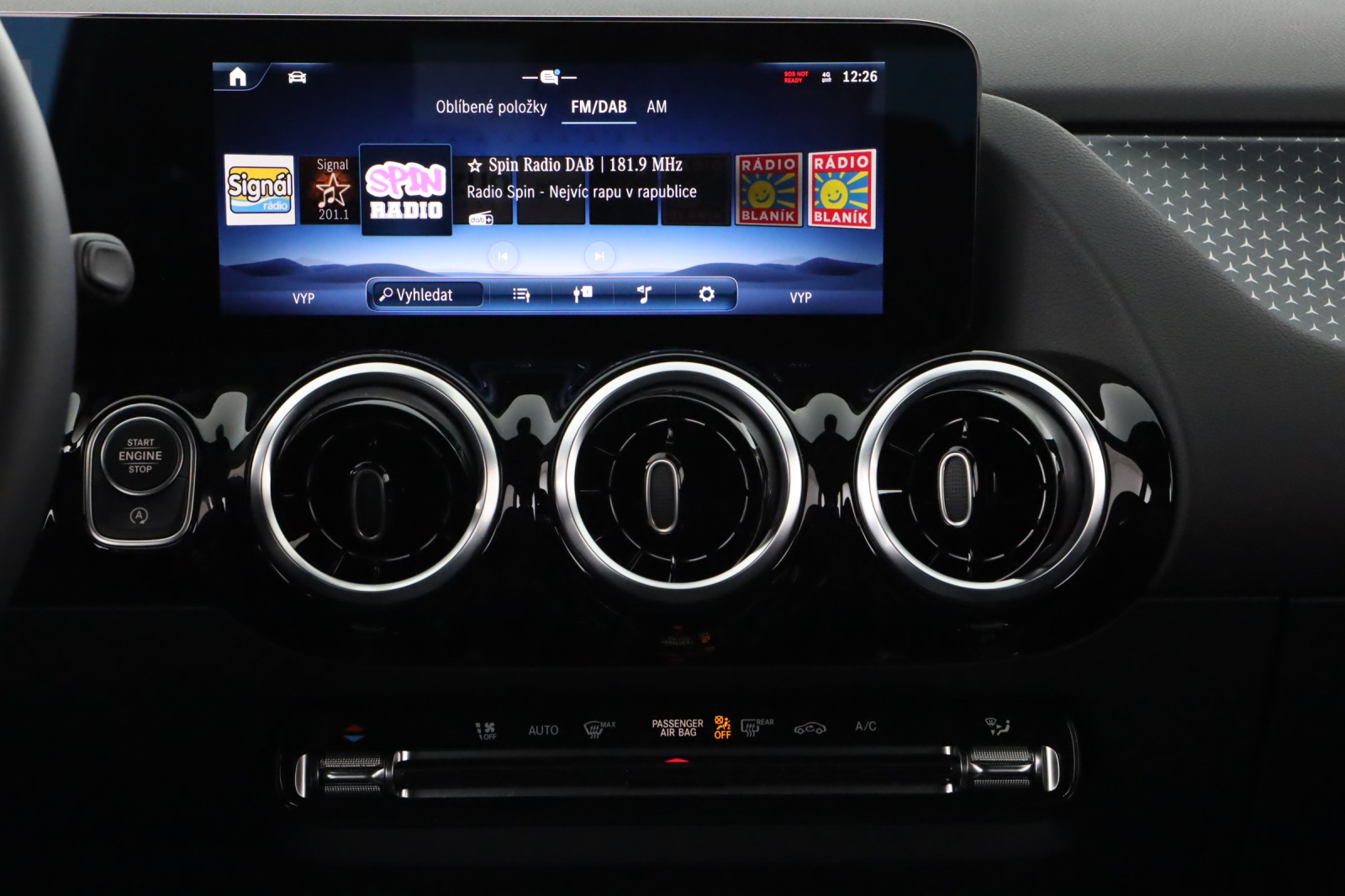 Mercedes-Benz GLA - 2025