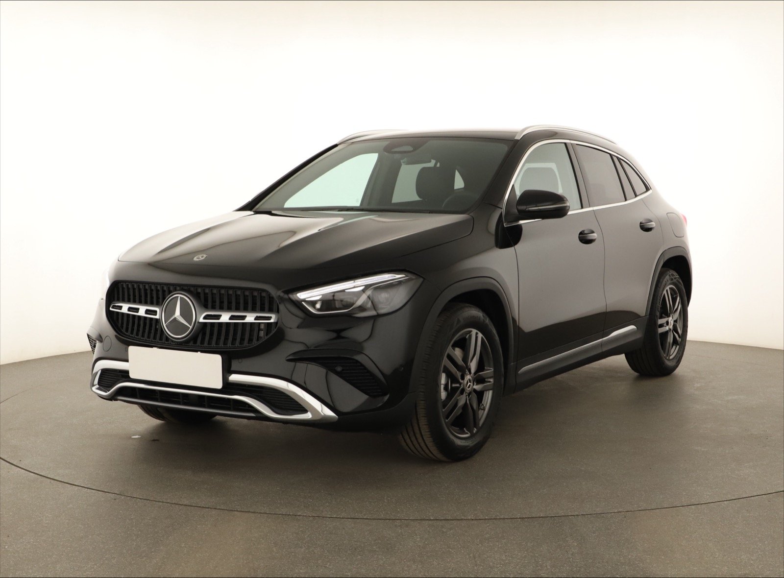 Mercedes-Benz GLA - 2025