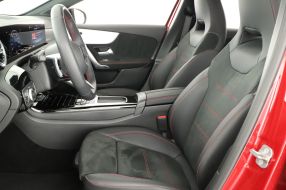 Mercedes-Benz A - 2025