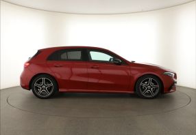 Mercedes-Benz A - 2025