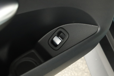 Mercedes - Benz GLC - 2025