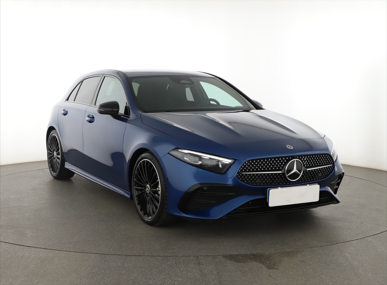 Mercedes-Benz A - 2025