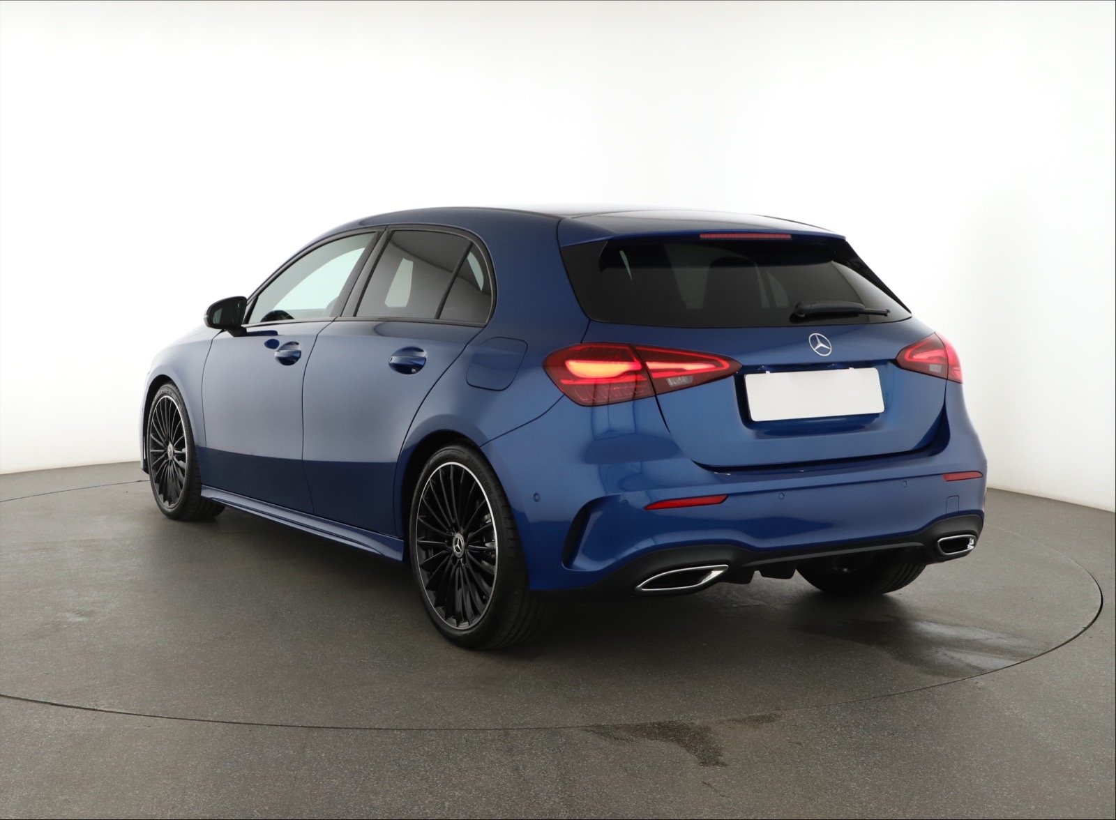 Mercedes-Benz A - 2025