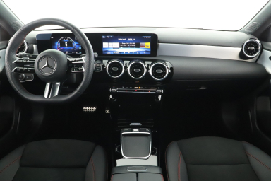Mercedes-Benz A - 2025