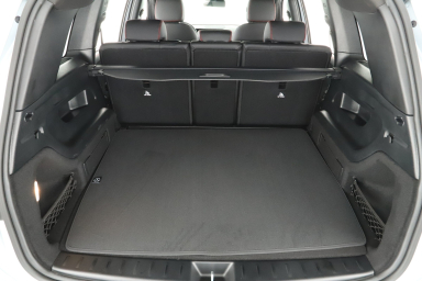 Mercedes - Benz GLB - 2025