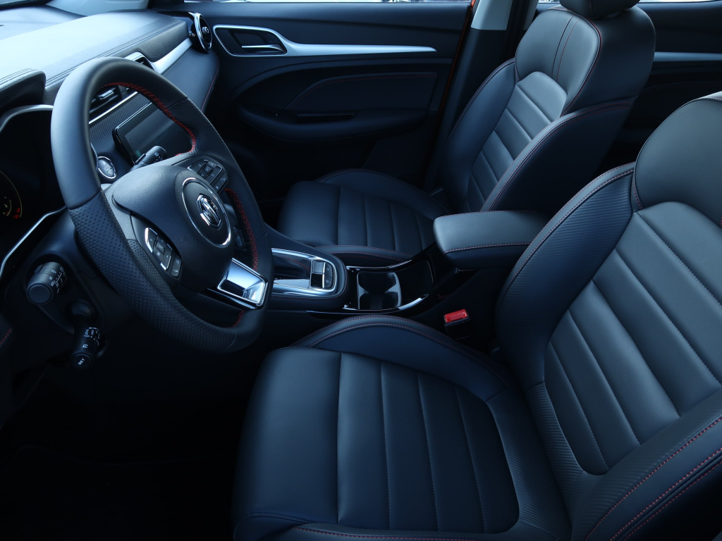 MG ZS SUV