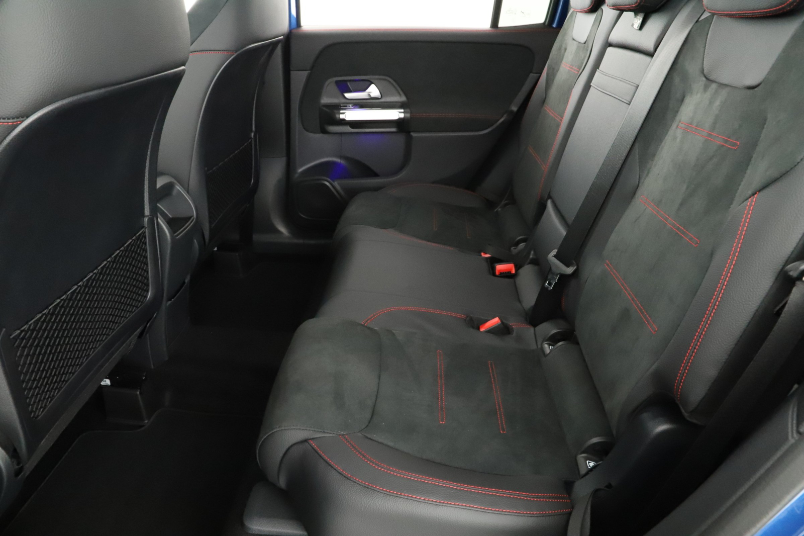 Mercedes-Benz GLB - 2025