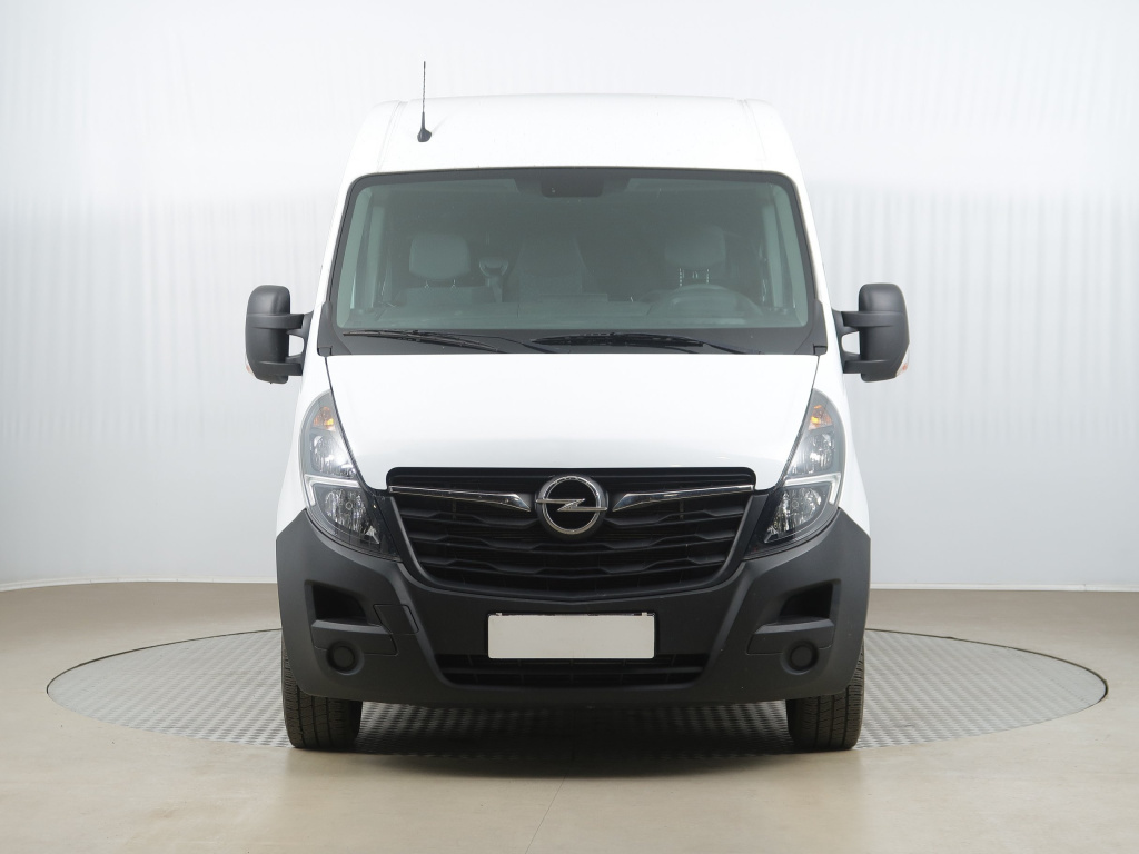 Opel Movano