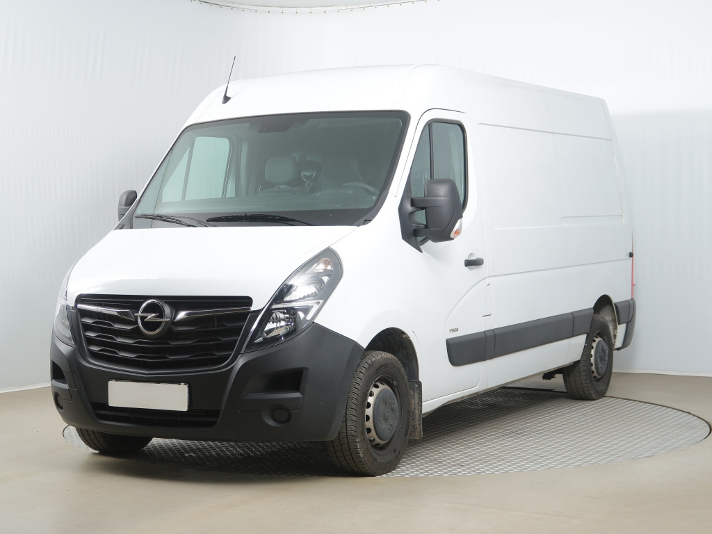 Opel Movano