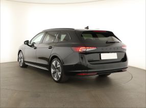 Škoda Superb - 2025