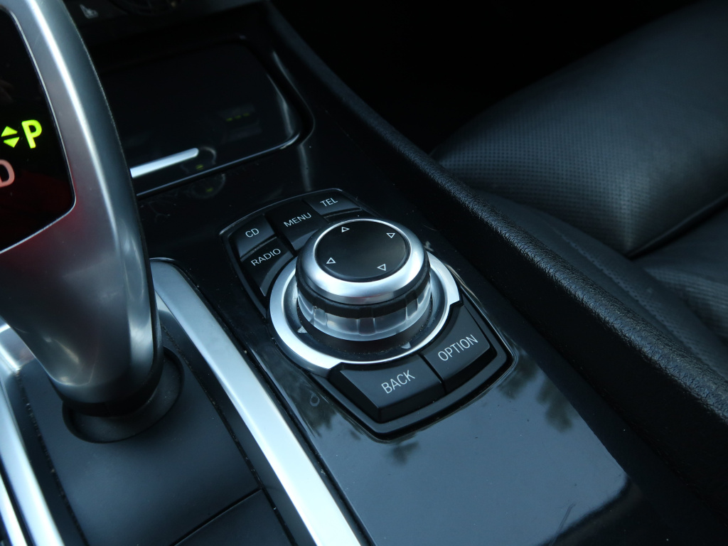 BMW 5GT