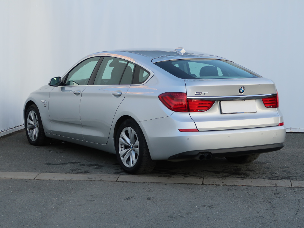 BMW 5GT