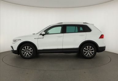 Volkswagen Tiguan - 2023
