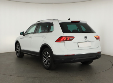 Volkswagen Tiguan - 2023