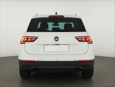 Volkswagen Tiguan - 2023