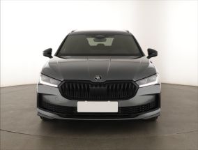 Škoda Superb - 2025