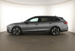 Škoda Superb - 2025