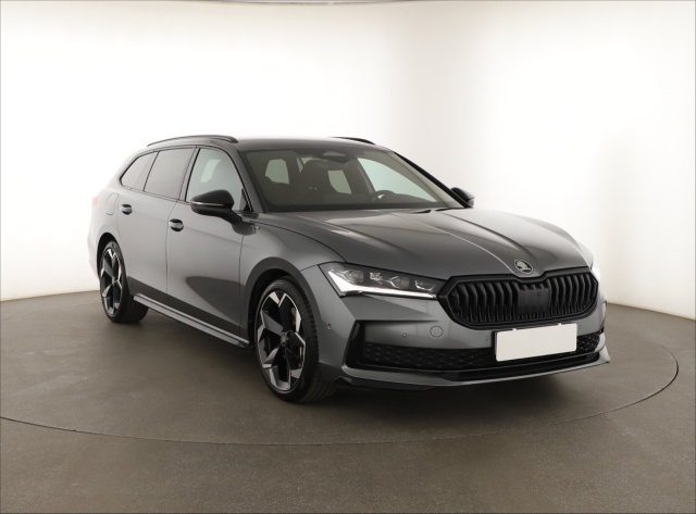 Škoda Superb 2025
