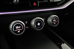 Škoda Superb - 2025
