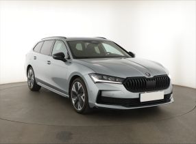 Škoda Superb - 2025