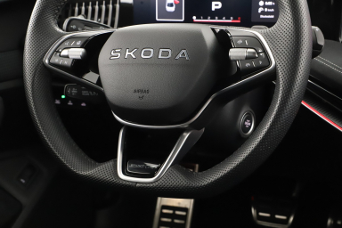 Škoda Superb - 2025