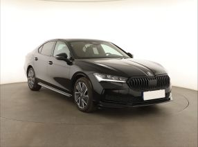 Škoda Superb - 2025