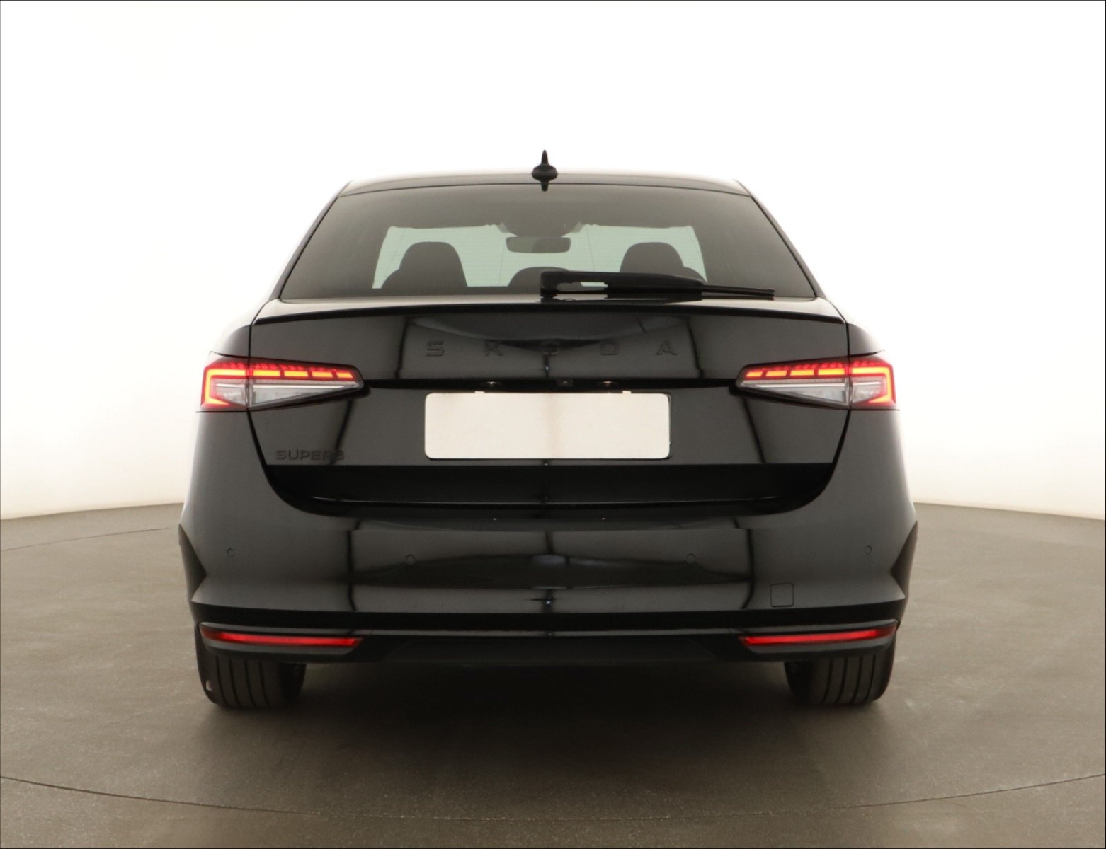 Škoda Superb - 2025
