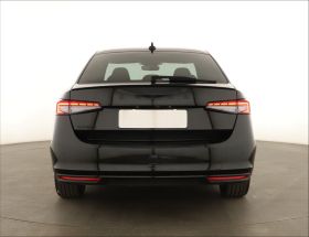Škoda Superb - 2025