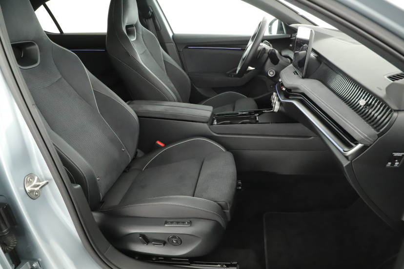 Škoda Superb, 2025