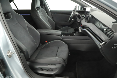 Škoda Superb - 2025