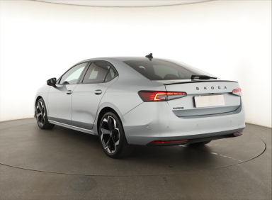 Škoda Superb - 2025