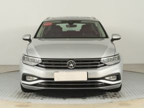Volkswagen Passat - 2020