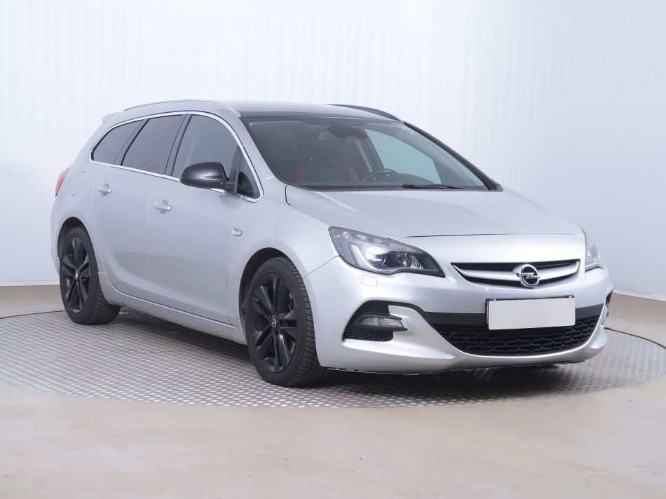 Opel Astra - 2015