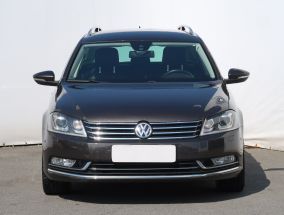 Volkswagen Passat - 2012