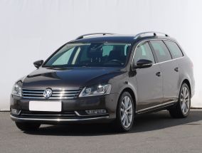 Volkswagen Passat - 2012