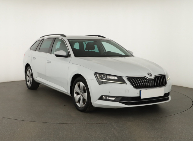 Škoda Superb, 2017