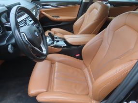 BMW 5 - 2019