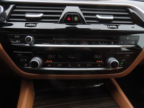 BMW 5 - 2019