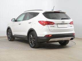 Hyundai Santa Fe - 2015